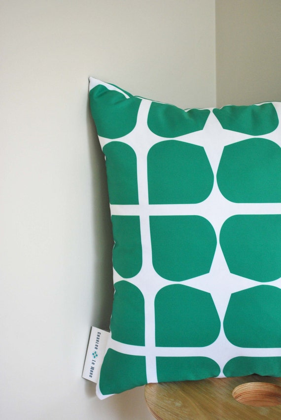 Items similar to Emerald Gem Cushion a retro style pattern in emerald