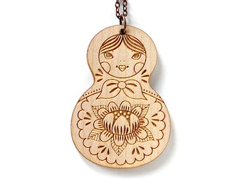 Matryoshka pendant - Russian doll necklace - cute wooden jewelry - illustrated jewelry - kawaii jewellery - lasercut wood - lasercutting
