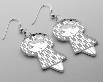 Yagasuri doll earrings - cute matriochka jewelry - kawaii kokeshi jewellery - sterling silver findings - lasercut mirror acrylic - graphic