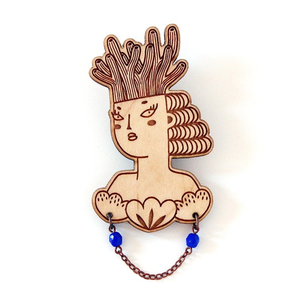 Broche Sirène en bois avec son collier - femme avec couronne de corail et coquillages - bijou gravé au laser - accessoire marin