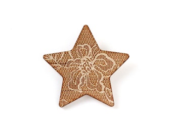 Star-shaped brooch with lace pattern - retro wedding pin jewelry - lasercut maple wood - romantic accessory