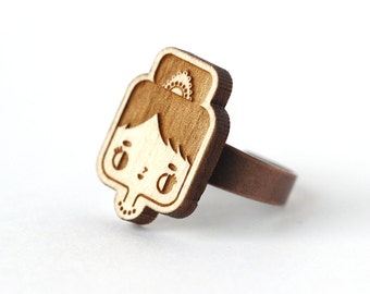 Audrey Hepburn ring - glamour Hollywood character - lasercut maple wood ring - graphic jewelry - tribute to Audrey Hepburn