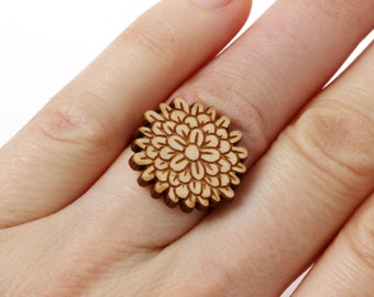 Carnation ring in lasercut wood - dianthus chrysanthemum flower jewelry - florist gift - gardener engagement proposal accessory