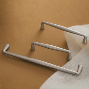 Schrankgriffe aus gebürstetem Nickel – Minimalistischer, moderner Schubladengriff