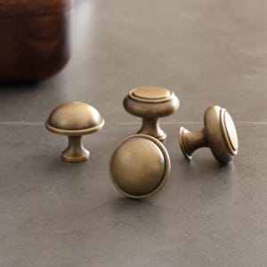 Antique Brushed Bronze Cabinet Knobs Vintage Round Drawer Pulls