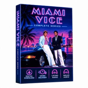 Puede incluir: Un set de DVD Miami Vice Complete Series con título estilo neón, dos hombres junto a un coche deportivo negro y un horizonte urbano al atardecer. La parte inferior incluye iconos de descarga digital y opciones de audio.