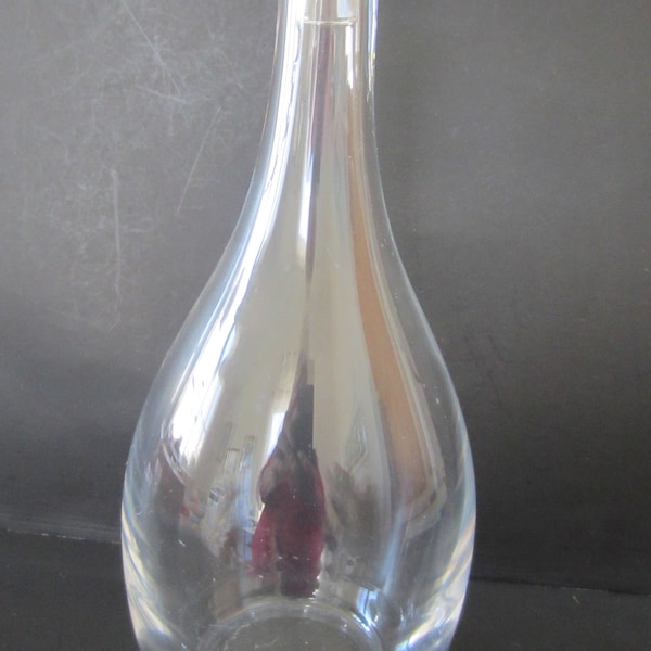 BACCARAT CRYSTAL DECANTER**  France ** Clear Tall Decanter With Stopper  **1970'**Beautiful Condition*