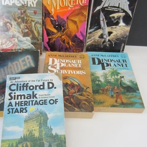7 Vintage Science Fiction Paperback Books** Paperbacks 1970's-80's ***All in Good Condition*  You Are Buying All Seven Books