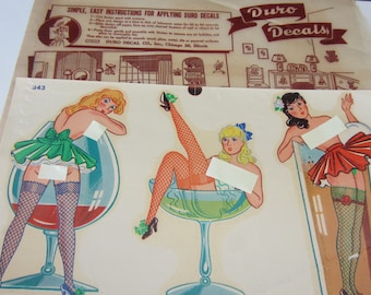 PIN UP GIRLS ** Duro Decals **Vintage 1940's** 3 Girls On A Decal** Original Paper Sleeve** Great Condition**Risque Ladies**