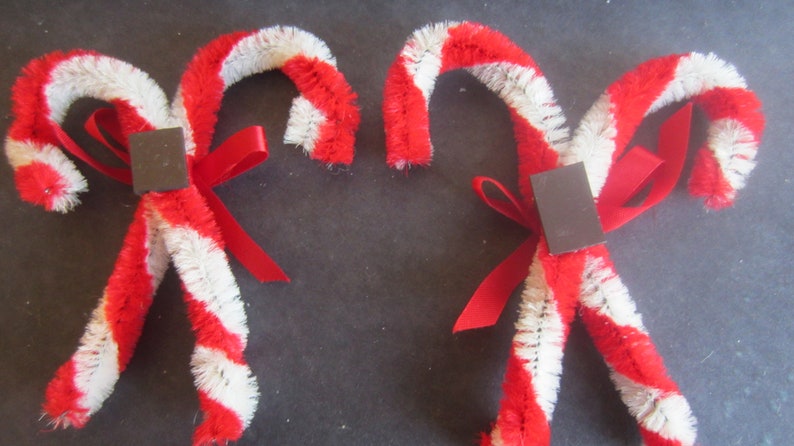 VINTAGE CHENILLE PIPECLEANER Santa , Mrs. Claus and 2 Candy Canes Magnets* Pipe Cleaners and Styrofoam * Christmas Tree Ornaments **1970's bild 7