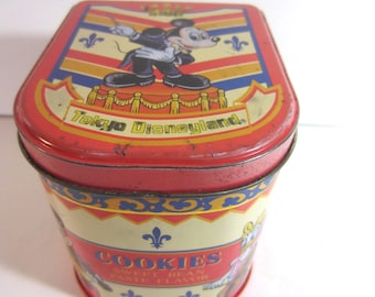 Vintage 1990's TOYKO DISNEYLAND COOKIE Tin**Bright Vibrant Colored Japan Metal Cookie Tin** Walt Disney Productions**Good Condition**