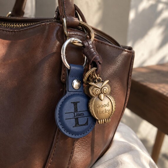 Personalized AirTag Leather Keychain Holder, Custom Engraved Round Tracker Case for Keys and Bags, Thoughtful Gift for Him Her Travelers
