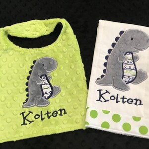 DINOSAUR BIB/dinosaur burp and bib set/dinosaur bib/dinosaur burp/boys burp/boys dinosaur bib/birthday bib/dinosaur nursery/baby shower gift