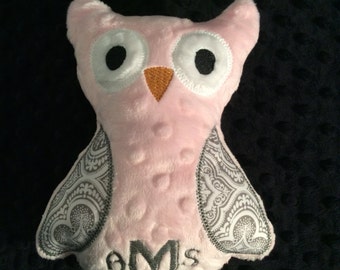 OWL/OWL TOY/Pink and grey owl/owl/stuffed owl/stuffed toy/personalized toy/personalized owl toy/personalized baby toy/baby toy/newborn toy