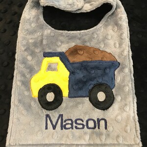 DUMP TRUCK BIB/Construction Worker bib /dump truck/construction worker/baby construction worker/daddy&#39;s little helper bib/baby shower gift