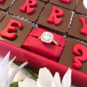 Quieres casarte conmigo propuesta de chocolate con anillo propuesta de matrimonio de chocolate propuesta de matrimonio única Cásate conmigo caja de chocolate imagen 5