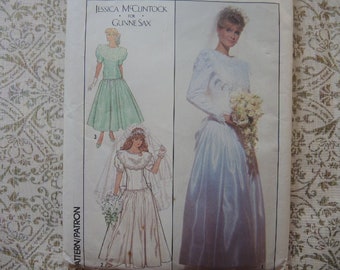 vintage 1980s simplicity sewing pattern 9009 misses bridal wedding dress and bridesmaid dresses Jessica McClintock for Gunne Sax size 8