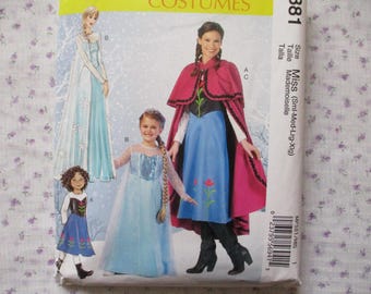 Patron de couture des années 2000 McCalls P381 adulte Frozen costumes Elsa et Anna taille non coupée S-M-L-XL