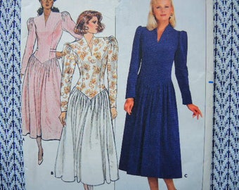 vintage 1980s Butterick sewing pattern 4188 Misses  dress size 6-8-10 uncut