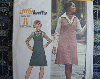 vintage 1970s simplicity sewing pattern 5899 misses jiffy knit short jumper  size 14