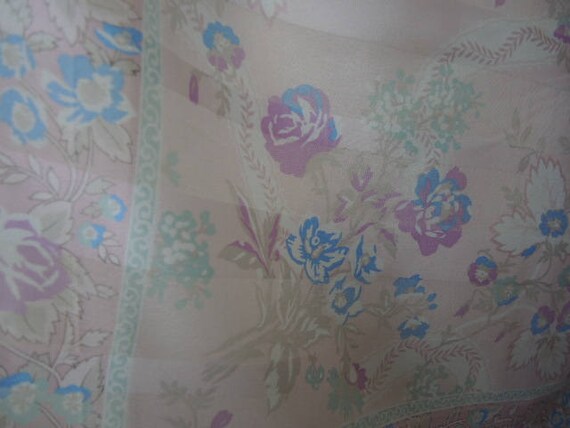 Vintage silk or silk like polyester large pastel … - image 3
