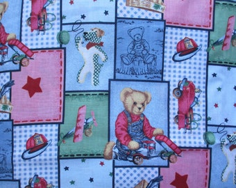 Vintage 1980s fabric cotton poly blend novelty teddy bears nursery print 44 inches wide BTY