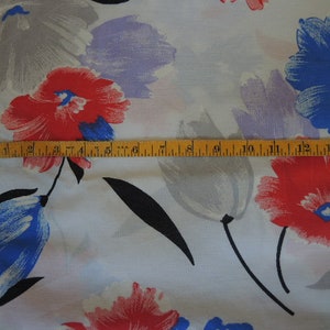 Vintage 1980s abstract floral fabric cotton polyester blend 46 inches wide BTY image 4