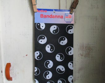 Vintage Yin and Yang bandana all cotton or cotton poly blend Hav a Hankmade in the USA   21 x 21 inches