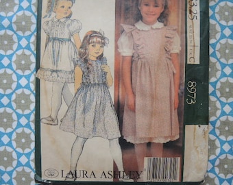 Molde de costura McCalls vintage dos anos 80, número 8973, para blusa e anágua ou saia Laura Ashley para meninas, tamanho 5.