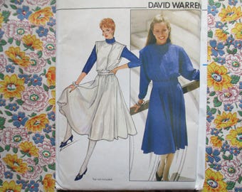 1980er Butterick Schnittmuster 4601 David Warren Damen Pullover und Gürtel Größe 16