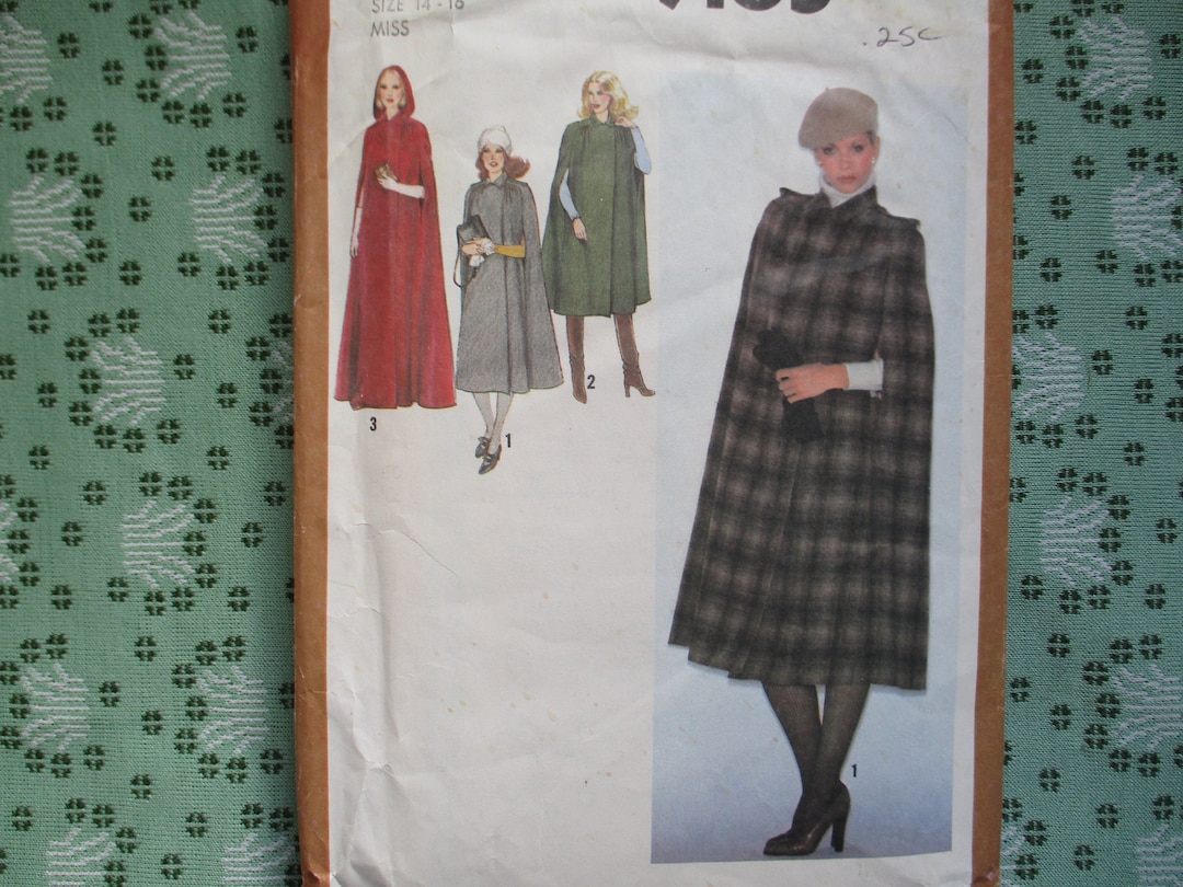 Vintage 1970s Simplicity Sewing Pattern 9165 Misses Lined Cape in Three ...