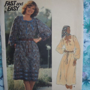 vintage 1970s Butterick sewing pattern 5610 misses fast and easy dress with square neckline size 8 UNCUT