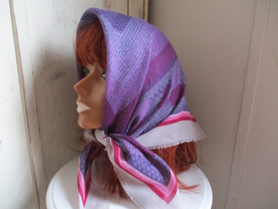 Vintage 1980s scarf acrylic like polyester shades… - image 4