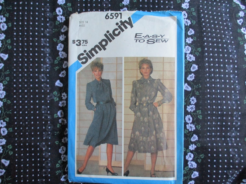 Simplicity Pattern Model Vintage 1980s Simplicity Sewing Pattern 6591 Misses Easy to Sew Dress ...