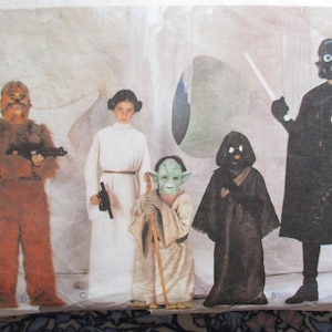 Vintage 1981 McCalls sömnadsmönster 7772 Star Wars-kostymer barnstorlek XS