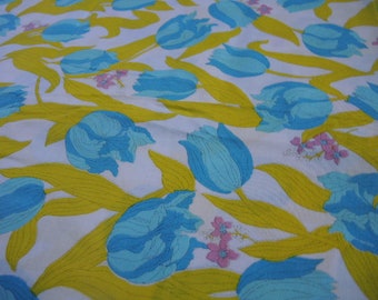 Vintage 1960s fabric cotton polyester blend teal and green abstract tulips floral 44 inches wide