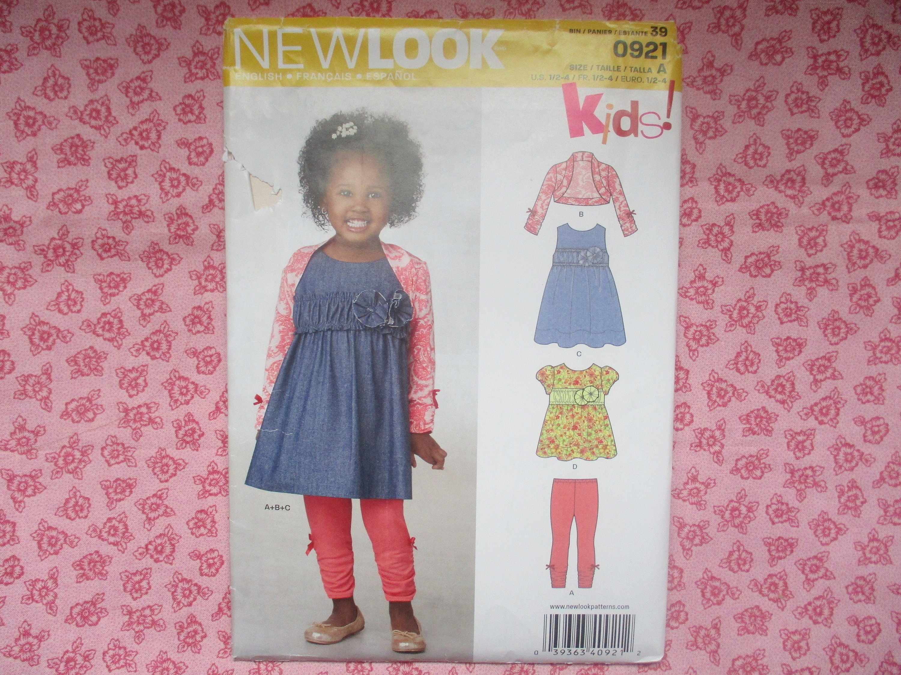 New Look Sewing Patten Child's Knit Leggings And Desses