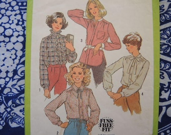 vintage 1970s Simplicity sewing pattern 8738 misses blouse size 14