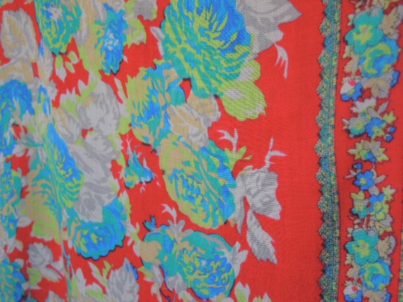 Vintage Glentex  acrylic scarf floral red blue ne… - image 4