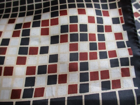 Vintage 1970s Paoli fringed acetate scarf geometr… - image 6