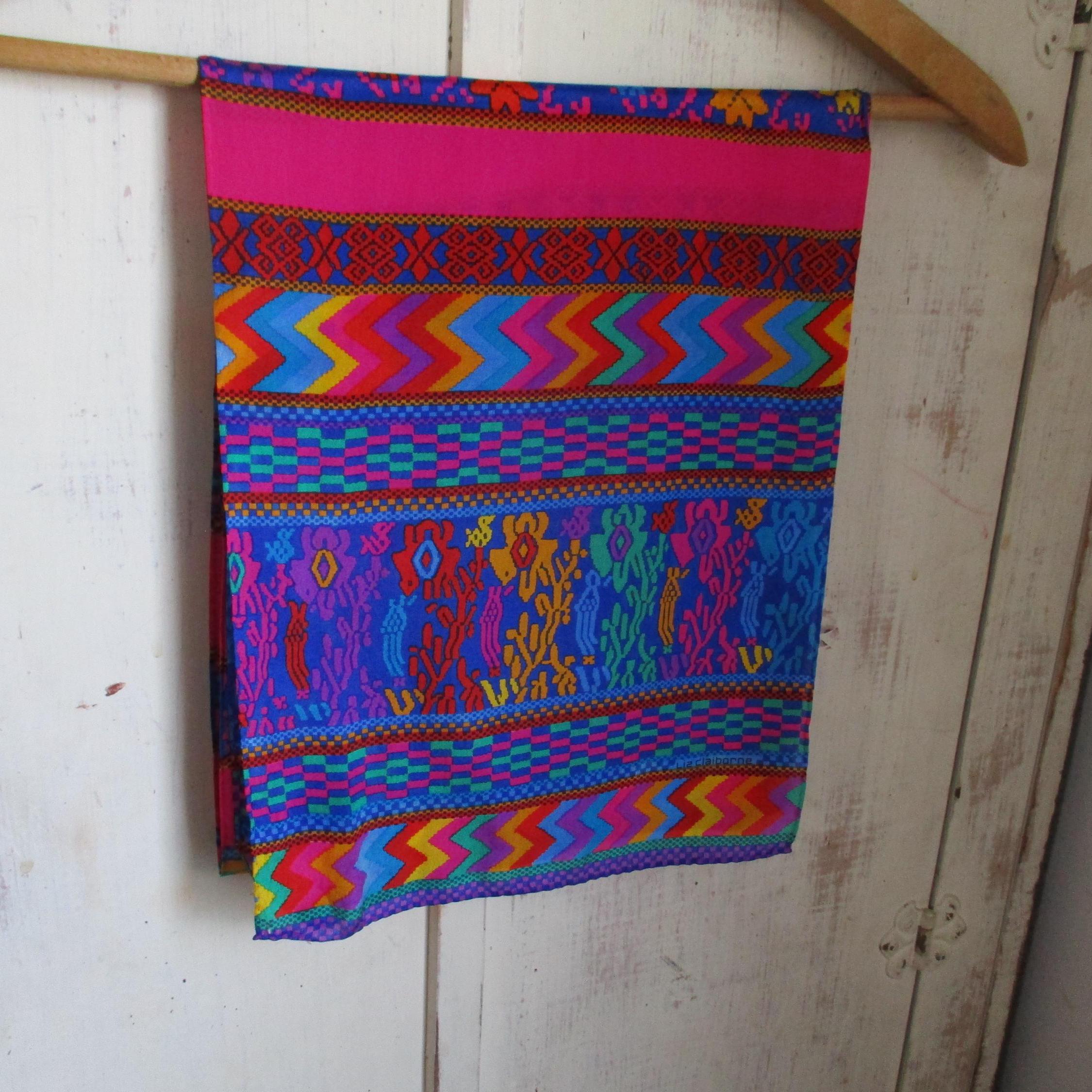 Foulard En Soie Liz Claiborne - Motif Bordeaux Violet Multicolore - 35x35 Cm - Occasion