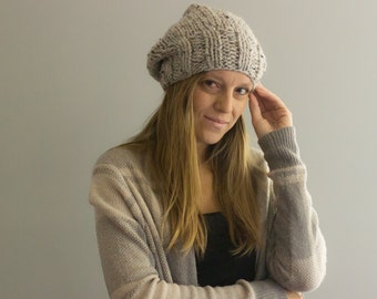 Chunky Slouchy Beanie Hat with Ribbed Knit Brim