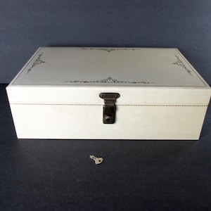 Mid Century Jewelry Box Dresser Top Valet Vintage Tiered Jewelry Storage Case with Key Ivory Red Satin & Velvet Lidded Box Earrings Rings