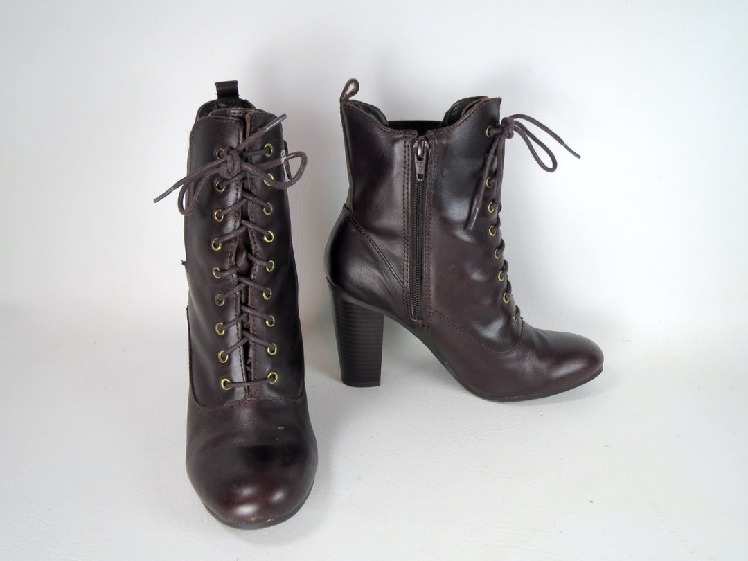 victorian style lace up boots
