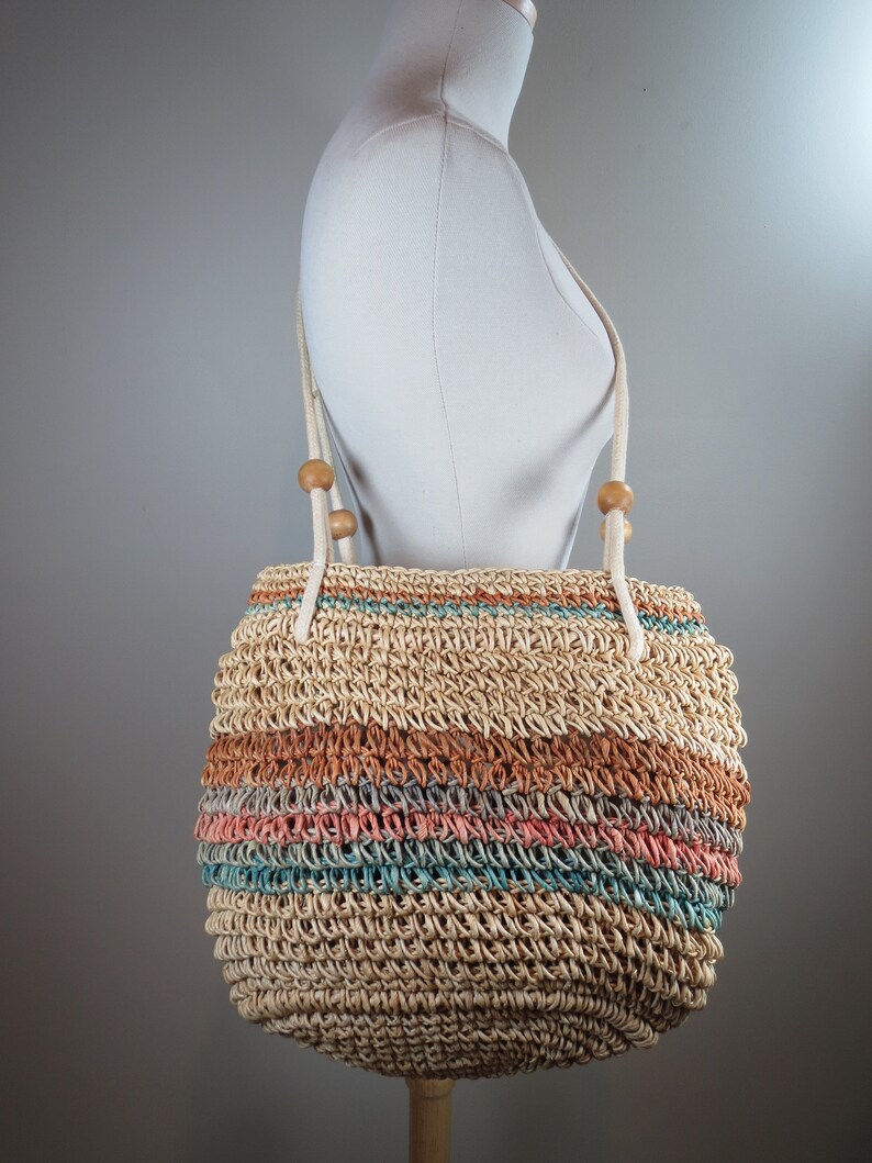 straw market tote