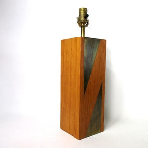 Mid Century Modern Brutalist Walnut + Brass Table Lamp Vintage Tall Wood Block Column Lamp 70s Modernist Lighting Paul Evans Style No Shade