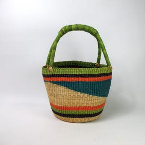 Mini sac fourre-tout tressé avec poignée supérieure du marché africain fait main, petit sac Bolga du Ghana, panier du commerce équitable, cabas écologique, sac de paille tressé