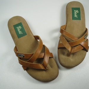 bass leather flip flops