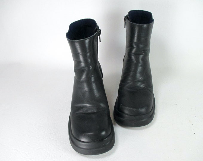 Vintage 1990s Black Leather Square Toe Boots Ladies Chunky Rubber Block ...