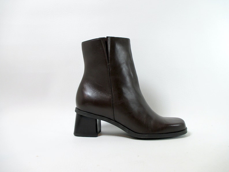 NEW Vintage Dead Stock 1990s Brown Leather Square Toe Boots Stacked Block Heel Zip Up Mid Calf Unworn Naturalizer Women's Footwear US 6.5 image 2